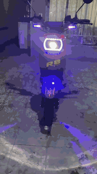 دراجه R9 الدراجه كفاله عاما  اي نقص ما بيها و بيها بلوتوث البلادي  سعر...