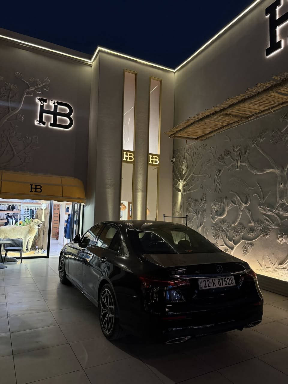 للبيع او المراوس 
E350
2023
ماشيه 38 الف كيلو متر 
وارد  امريكي  ضرر جاملغ و بنيد  سطحي بدون شاصي 
تو ويل 🔥✌🏻
فتحه 
شاشه لمس
كامره 
حساسات 
رادارات 
 Amg بلاد
مري قلاب 
كراسي تدفئه و كهرباء 
عليه تخم تاير جديد
وصدره وكاله 
مواصفات بعد معروفه ميحتاج اذكرهن 
سعر 370$ 
***********
