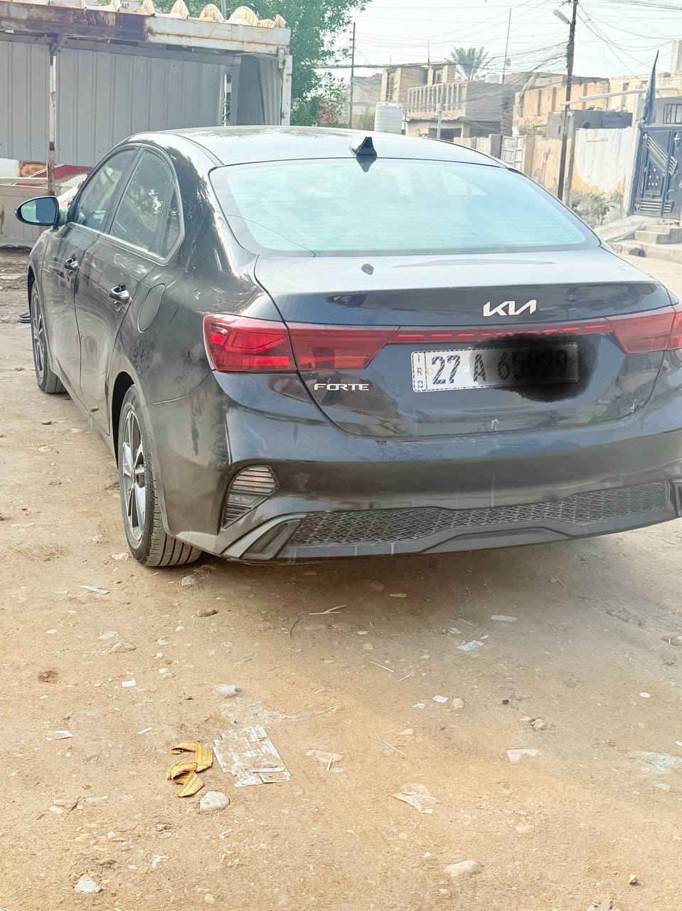 سلام عليكم سياره للبيع فورتي مديل 2023 دخول جديد حادث واضح بل صوره خاص مامتواجد انتصل على رقم ***********
