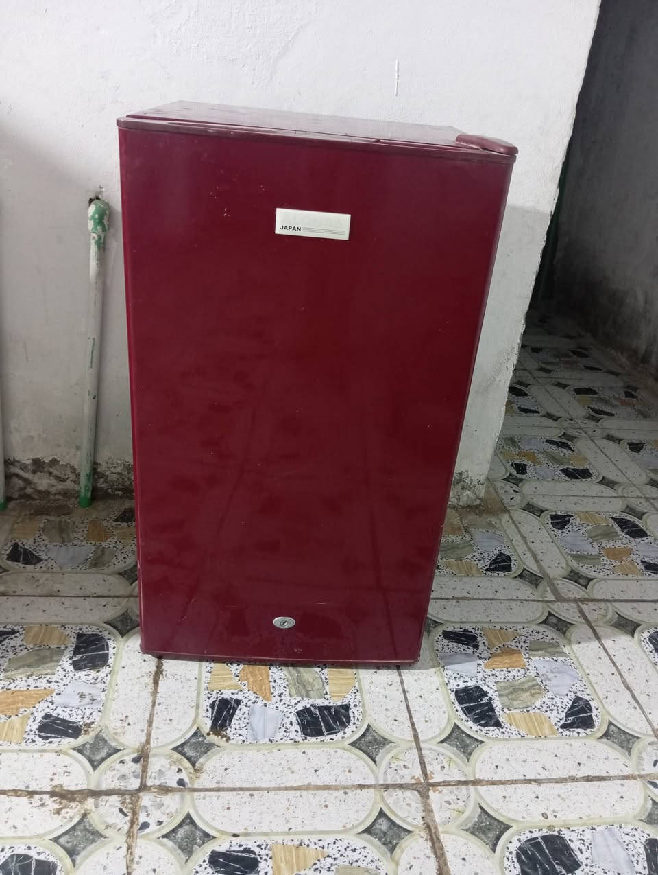 ثلاجه حجم صغير سعر ٧٥وبيه مجال


**إذا كنت صاحب هذا الإعلان وتريد حذفه لأي سبب، رجاءا أرسل رسالة إلى الدعم الفني**