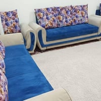 كنب ٨ مقاعد • نضيف جداً • الهورة