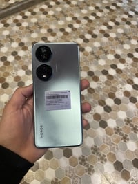 للبيع جهاز هونر x9b ذ256 بطاريه 6000 ملي يعني تنسى الشحن ذاكره عشوائيه...