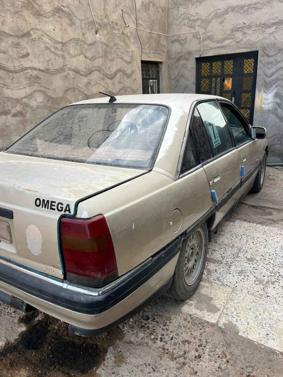 سلام عليكم من رخصت الدمن اوبل اميكه مودي88محدثه 92كير مكينه خير من الله  بس بيه اكسن بي صوت بسيط  وسياره حلوه وشوصي بادي مابيه اي شي بيع مستجعل صاحبه عند مريض 

واتماتيك مو عادي لو صفر شباني يعني سلفر بيه جراد بسيط
الهاتف صاحبه  ***********
العسر 26وبيه مجال لشراي  العنوان الرمادي
