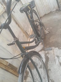 دراجة • للبيع • معلومات قليلة