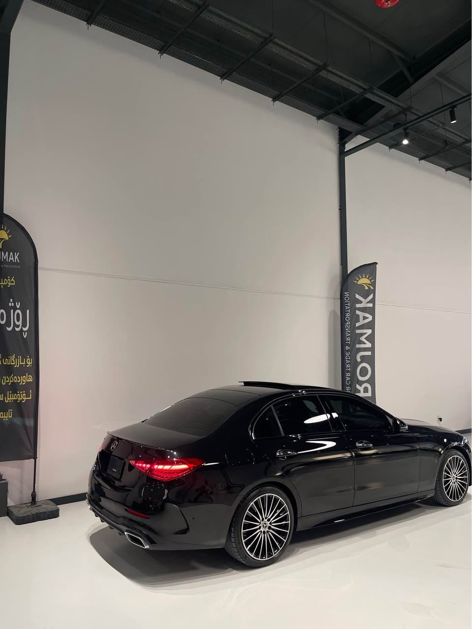 Mercedes Benz 2025 C300
تەنها  ٩ هەزار ڕۆشتووە — 
بۆنیت و چاملوخی سەکن بۆیاخە بێ ناو گرتن 
لە شەریکەی مەرسیدس چاکراوەتەوە زۆر زۆر نموونەیە 
ئێرباگی سوکان و شان تەقیووەو سستم کراوەتەوە 
فوول فوول مواصفاتە  زۆر زۆر نمونەیە 
شوخت و چاڵیشی نیە  ٤ پستۆنی تۆربۆیە مەکینە 2.0
گێڕ و مەکینە و کارەبایی بەشەرت 
سلێمانی کۆمپانیای ڕۆژماک 

W1KAF4GB6SR254267

***********
*********** 

میرسیدس بینز ٢٠٢٥ 
ماشیە ٩ الف میل 
بونیت جاملخ صبوخ بدون دواخل 
ارباک ستیرن طاک سستم بلادی 
فوول فوول مواصفات 
مکینە ٤ سلندر توربو حجم ٢.٠ لتر 
کیر مکینە کهربائی بشرط
مکان سیارە سلیمانیە 

W1KAF4GB6SR254267

***********
*********** السليمانية, العراق

