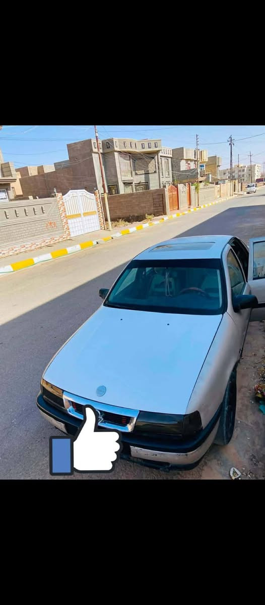 اوبل فيكترا ...موديل 1992...محرك 18.كابريتر.. .گير عادي...رقم انبار بيها وكالة عامة ..السعر 22بيها مجال
***********
