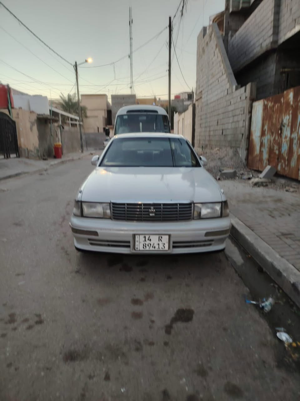 السلامً عليكم سياره بطه بلاديه لا صبغ لا ضربه لا تبديل كفاله عامه عنواني البصره القبله  سعره ٧٥
رقم الهاتف ***********
