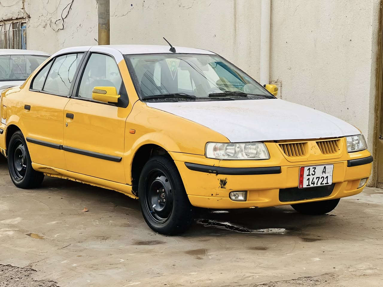 سلام عليكم سمند 2011 سياره جهازه تخم تاير حداديه كير مكينه تبريد كهرباعيات كله شغاله سنتر الوك رقم نكليزي دولي هزه جديده سنويه  ابسمي تحويل ثاني يوم  مصفره ههيئه وغرامات سياره بيه باب سايق صبغ وملطكه خياساته ولاجراد بيه سياره  ولاشي 
سياره حلوه مرتب نصبته ترتيبه السعر 35 وبيه مجال بسيط حق جيه مكاني العماره مركز المدينه الالسفسار ***********
