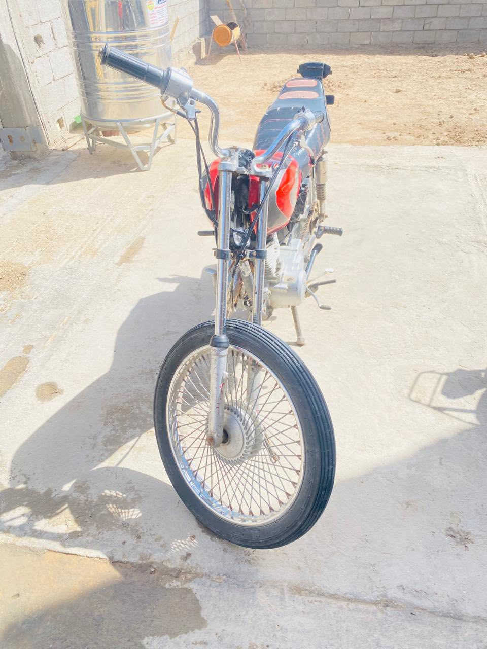 دراجه للبيع موديل 19 نامه كلك كلك سعر 225 واسط الحفريه ***********
