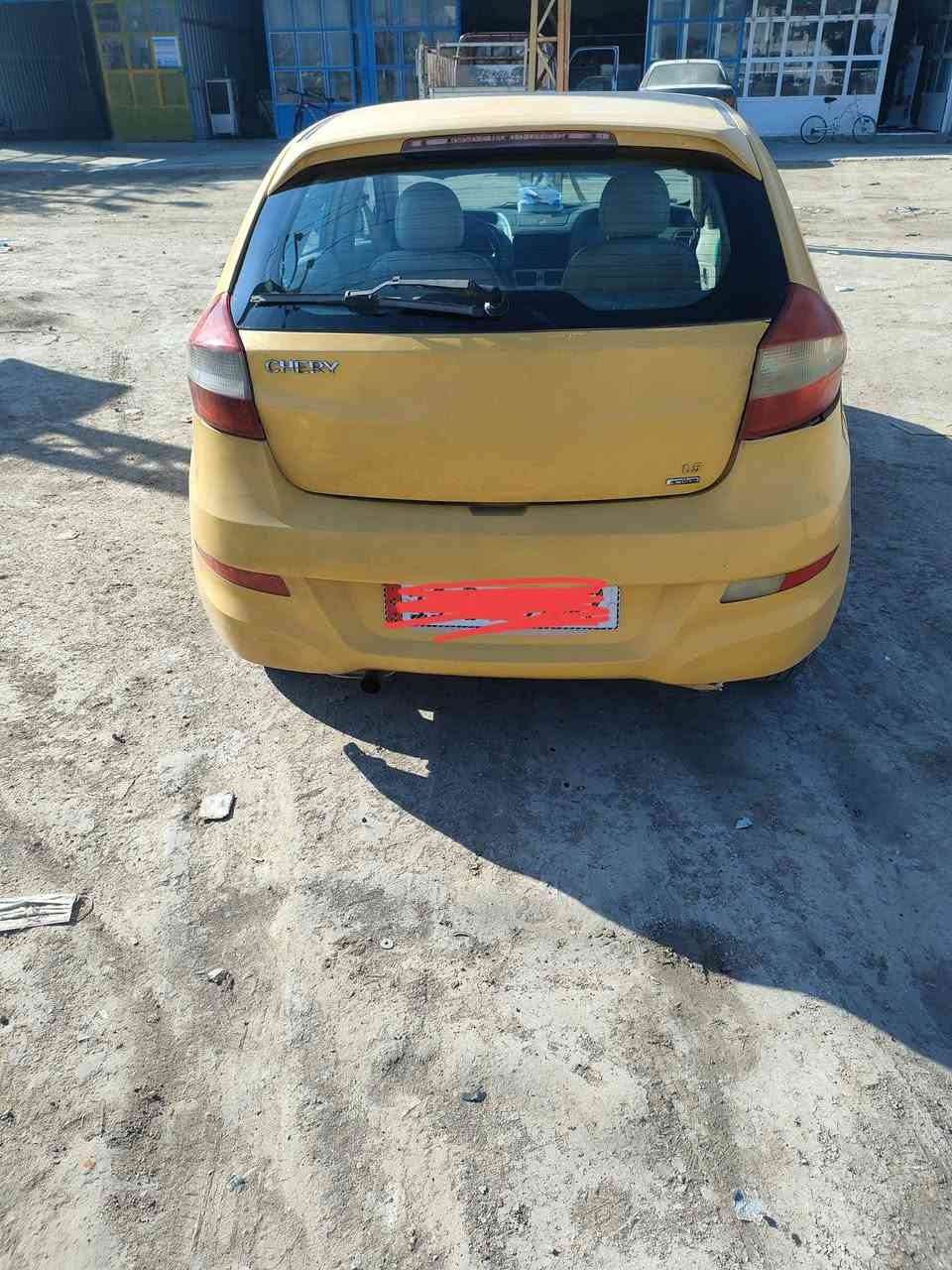 السلام عليكم سياره شيري موديل 13فلاوين گير ومكينه كورله 90 سياره تخم تاير والگشر گدام العين  مصفره مرور وهيئه تحويل مباشر رقم انگليزي بغداد مكان السيارة بغداد أبو غريب  السعر.  28 الشراي يتصل متواجد ع الماسنجر الرقم (***********)
