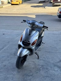 اكزز للبيع دراجه نضيفه وخير من الله 400وبيها مجال للشراي 07804062780