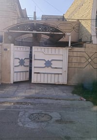 دار للبيع منطقه شهداء البياع شارع المضخه الثاني ب فرع طرشي الشام قريب ...