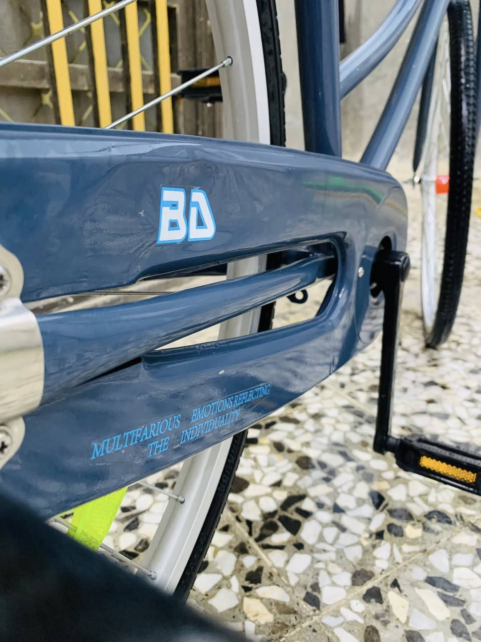 السلام عليكم 🙋
الباسكل للبيع 🚲🔋🎌🇯🇵

لون رمادي غامق 🌚

موديل 2022⚡️⭐️🎖️

نضافه ‎%‎100🏆🏅

مكان نجف شارع مكتب الرشيد 🔕📍

السعر خاص 💰🪪📱

ملاحظة:لمو شراي لا يكسر بي 🔇🗯️


**إذا كنت صاحب هذا الإعلان وتريد حذفه لأي سبب، رجاءا أرسل رسالة إلى الدعم الفني**