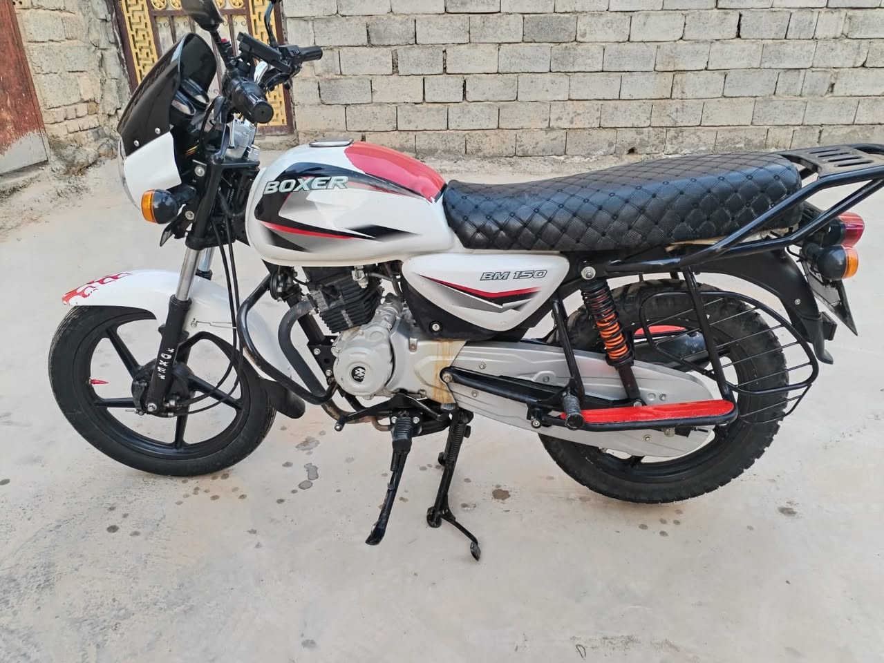 السلام عليكم 
بوكسر موديل 2023ط مكفوله بدون اي نقص مكينه مكفوله من تبخير  وفتح

مرقمه رقم ديالى نكليزي تحويل ثاني يوم 

شراي اتصل***********

ملاحضه غير متواجد خاص
