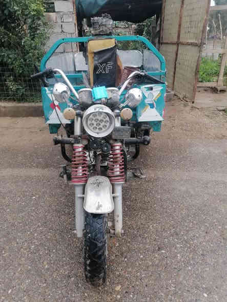 سلام عليكم ستوتة للبيع ام طير كهربائيات كاملة اوراق كاملة مديل 18 محرك 21 سعر مليون 100 وبيهة مجال  مكان ديالى العنبكية ناحية السلام ***********
