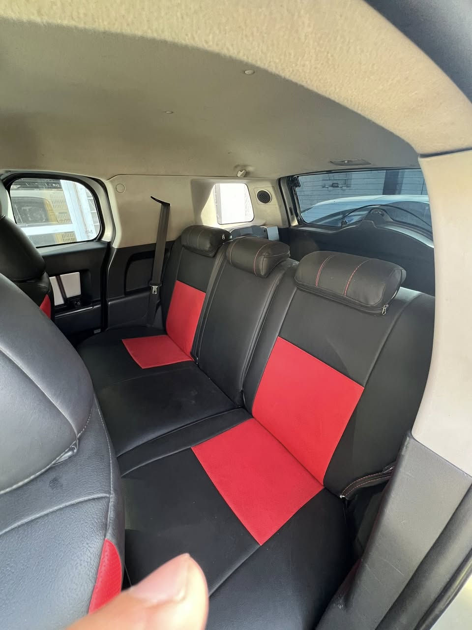 السلام عليكم ورحمة الله 
أف جي 2007 للبيع بيها جاملغ امامي وجراد بالبنيد وشوية بارد 
للاستفسار او الاتصال *********** 
@إشارة
