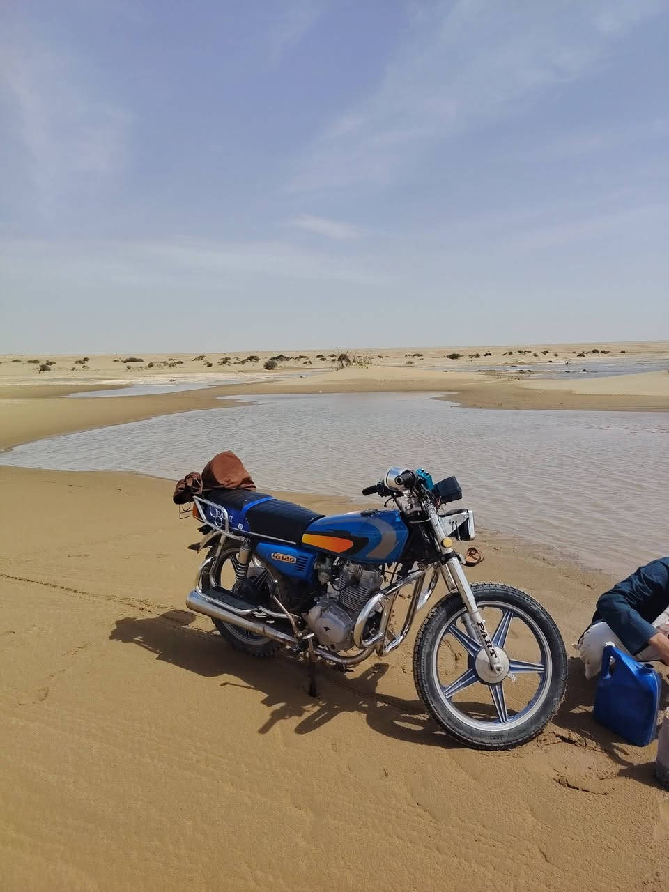 حجي البيع 21 اني بلبر راسني وتراسني علا صفحتي سمي ابو ادم الحجيمي وتساب ***********
