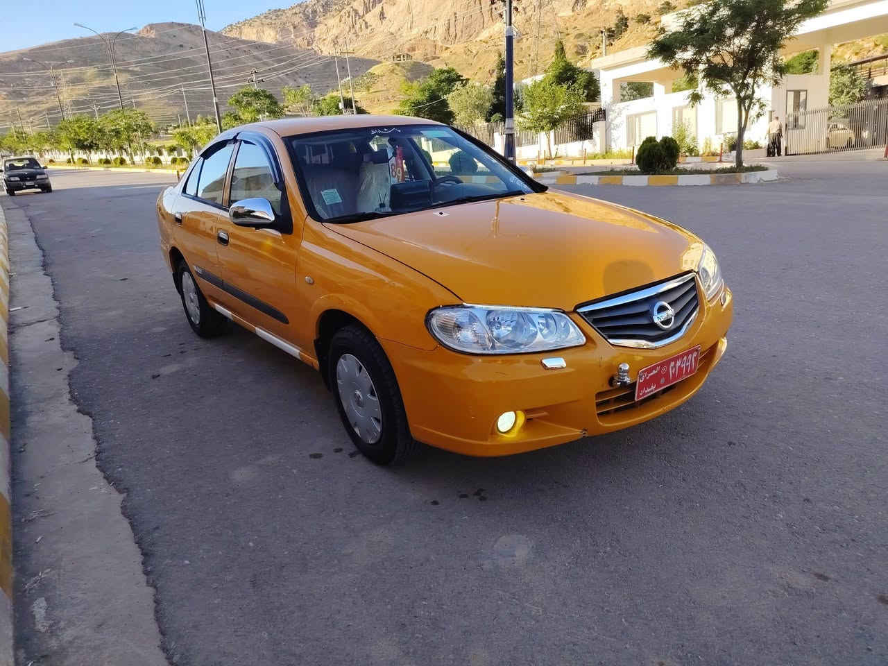 بۆفڕۆشتن2011قیستەکانە هەمووگیانی بەشەرت نموونەیەلەجوانی بێ بۆیاخ؟نرخی70ماعمەلەیەکی؟ برایانەی تیایە؟ تایەو ویل لۆک پێشو دوای؟دا گیراوە یەک تەقەو رەقەی تیانیە مەکینە و گێڕ بەشەرتی 1000 فیتەر مەکینە 18 بەنزین زۆر کەم دەخوات شاشە ئایپات ئاوێنە کارە باهی 
تەبرید ساردو گەرم 
شوێن دەربەندیخان جوابی کۆمێند نادەمەوە هی من نیە تێل بۆ ساحێبی بکەن 
***********
***********
