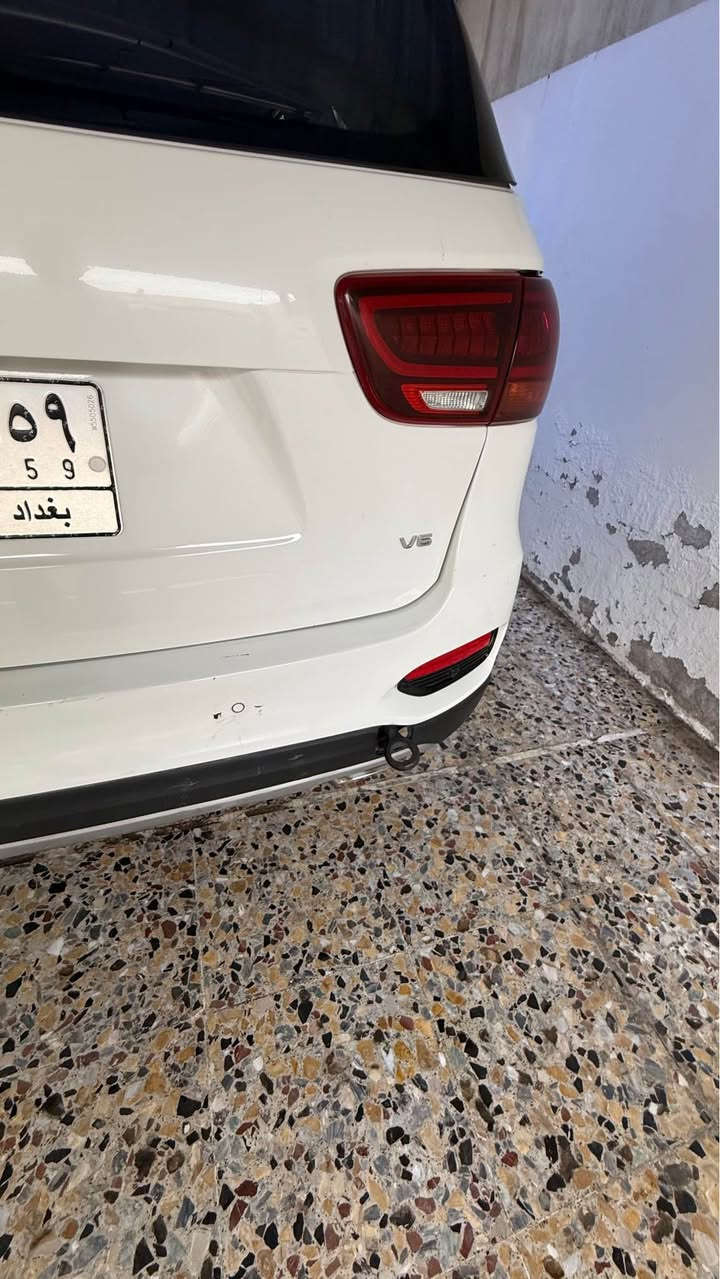 سلام عليكم للبيع كيا سورنتو 2020 مكفوله كفاله عامه  السياره جديده جدا ماشيه 36km فول ماعده البانورما صندوك كهرباء كشنات كهرباء شاشه تحكم ستيرن حساسات امامي خلفي كامره خلفيه دواره مود درايف ثلاث وضعيات قياده السعره 26 الف دولار وبيه مجال بسيط بغداد العامريه *********** بغداد, العراق
