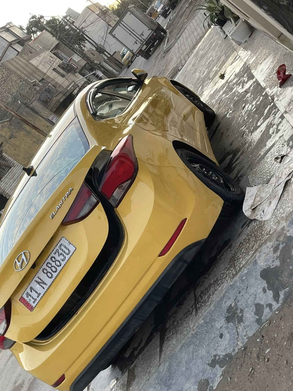 يا الله
للبيع هونداي النترا 2016 وارد خليجي 

محرك 1600  خليجية انسة شي اسمة دوانز السيارة  خير من الله جاهزة على اخر حباية تخم تاير وويل + صدر جديد كير محرك جاهز السيارة مدوشمة عام ارضية كشنات سكف صندوك 

ب اسمي رقم بغداد الجديد مصفرة هيئة وغرامات حادثها تبديل بنيد بدون ايرباك وشوية يم السبير طخة بلحوض 

السعر 109 بيها مجال للشراي 
العنوان بغداد الجديدة 
***********
