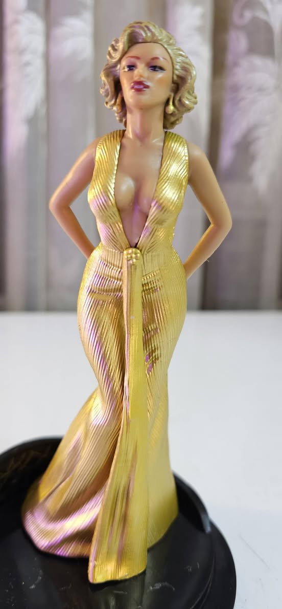 متوفر . ⚘️


**إذا كنت صاحب هذا الإعلان وتريد حذفه لأي سبب، رجاءا أرسل رسالة إلى الدعم الفني**