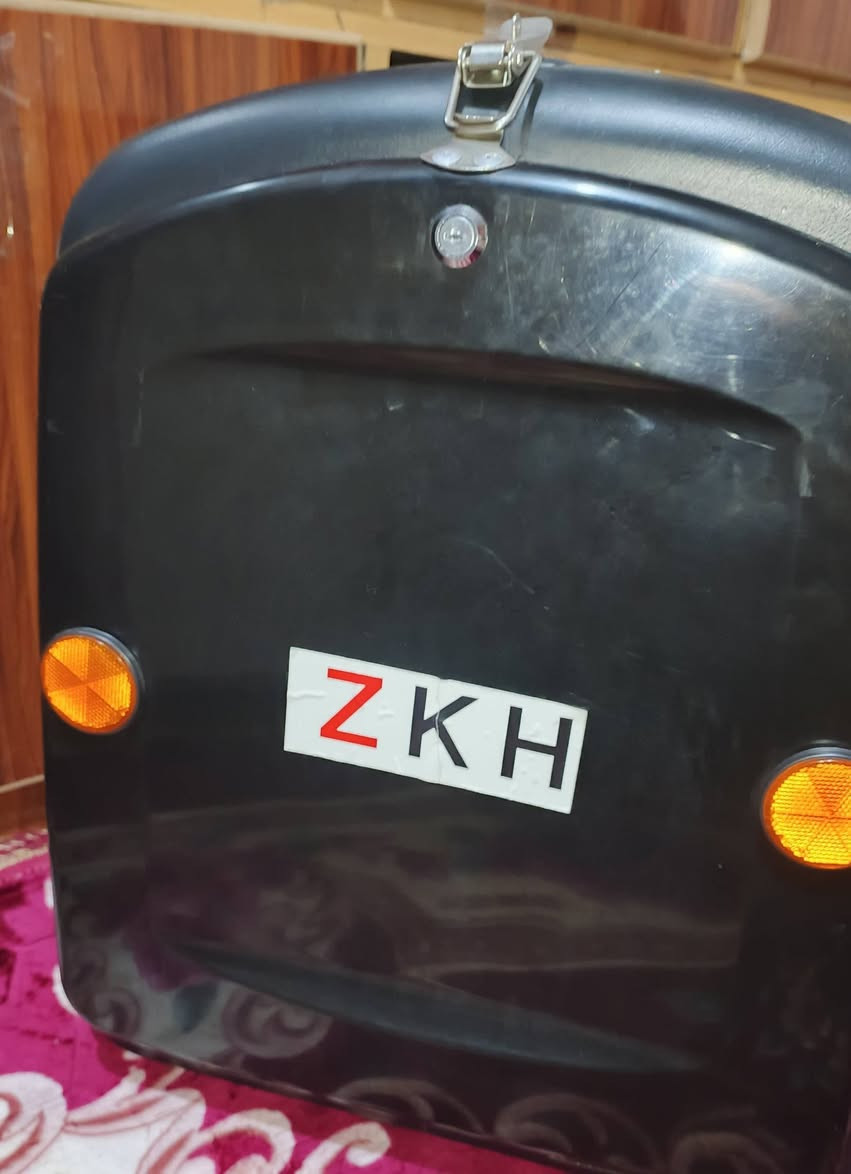 للبيع صندوق دلفري
35 قفل جديد ما مستخدم 
*********** واتساب
