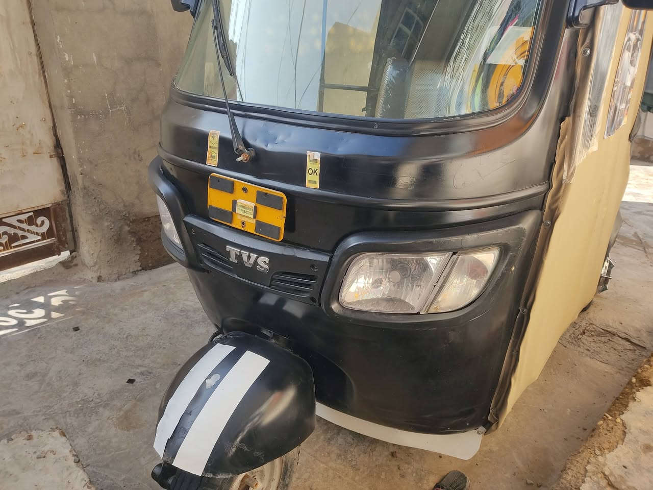 تكتك TVS موديل 18شهر11
تكتك معمرة خير من الله محرك 
اورااااق أوراق ملاحظه ماشي بل معاملة الرقم مكمل هزة وغرامة وسرقات فقط باقي بصمت الوكيل فقط ..السعر 3800
***********
