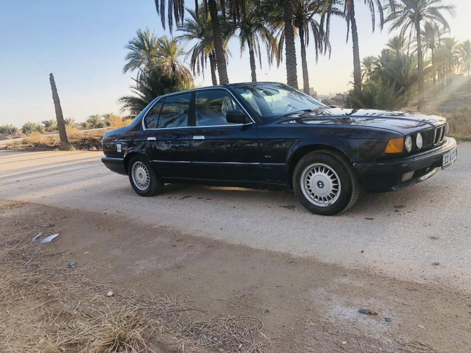 سلام عليكم ملاحضه بيع ومراوس حسب القناعه BMWموديل 91حجم700/30اصل ابليته او سنويه او محرك رقم بغداد بسمي سنويه 28حته الهزه مصاقطه كير محرك كفاله تبريد قطعتين ثلج كهربائيات كله شغاله علي ناصي اشاير دواخل هم شغاله دبل جكمجه دبل ايرباك حداديه خير من الله السعر 53بيه مجال بصيط مكاني بابل محاويل قريت البعلوان ***********
