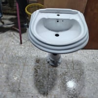 مغسلة • للبيع