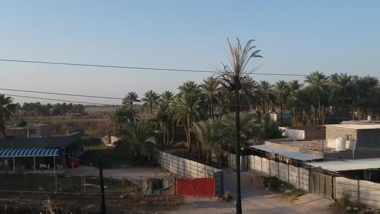 سلام عليكم درون سبارك للبيع
مكاني حله بابل 
بطاريع جديده 
ريش جديده 
الدرون تجي سنكل 
بدون جوستك التحكم بيه عله جهاز 
وتصويره واضح بلفديو 
***********
