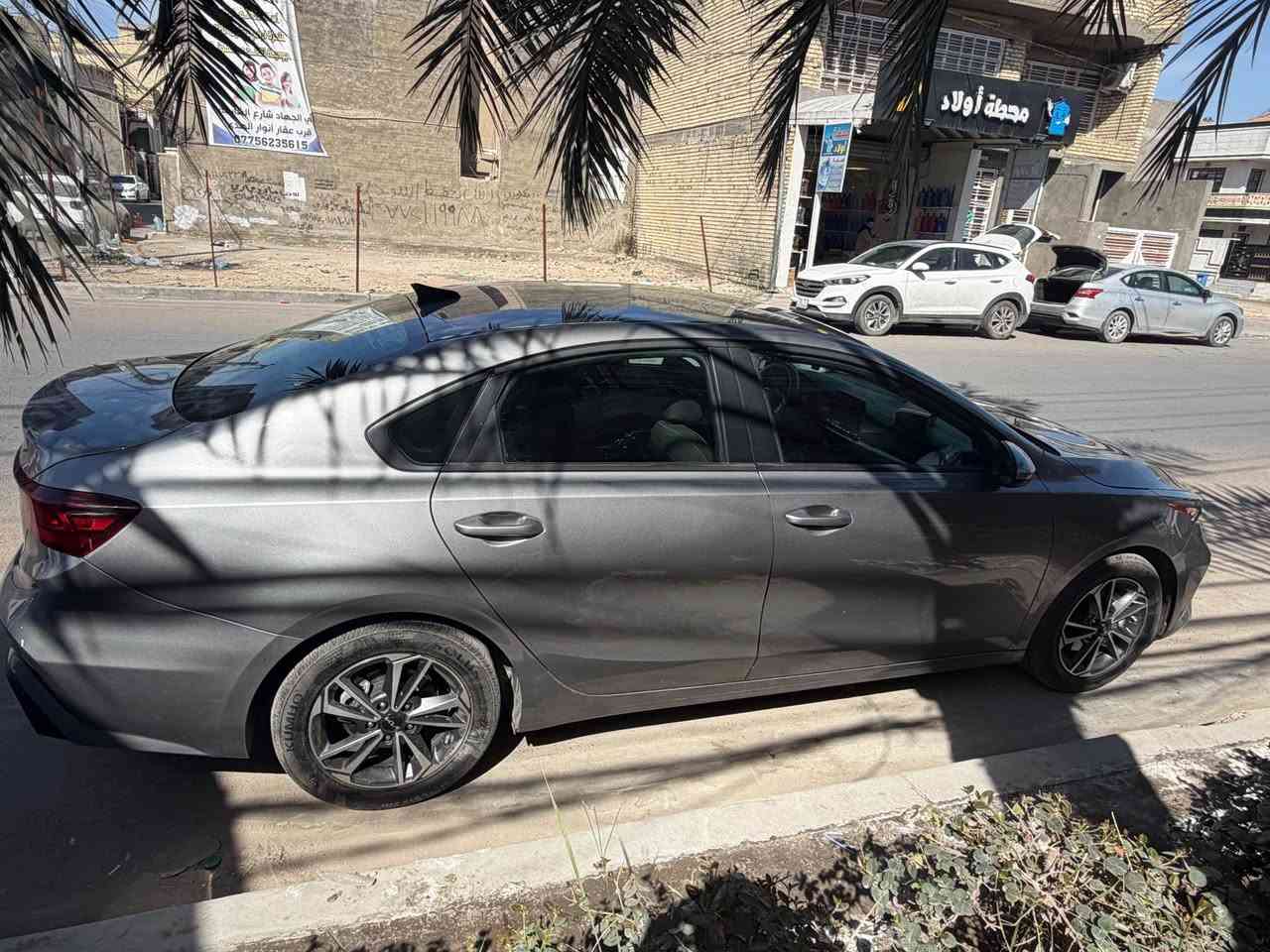 كيا فورتي ٢٤ وارد امريكي مكينه ٢٠٠٠ دوش صبغ ربع الجاملغ وربع البنيد كير مكينه صدر كله جديد بدون نقص السياره بدون تبديل بدون ايرباك السعر ١٦٨ وبيه مجال صور الحادث بالمنشور *********** بغداد, العراق
