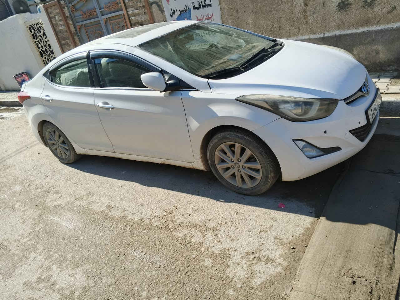 السلام عليكم  انترا مكينه ١٨٠٠ رقم نكليزي رقم بصره مشروع وطني سياره متجايه جهه سايق وصبغ عام   سياره بسمي شخصيا مكاني بغداد  شعب  سعر ٨٠  ***********
