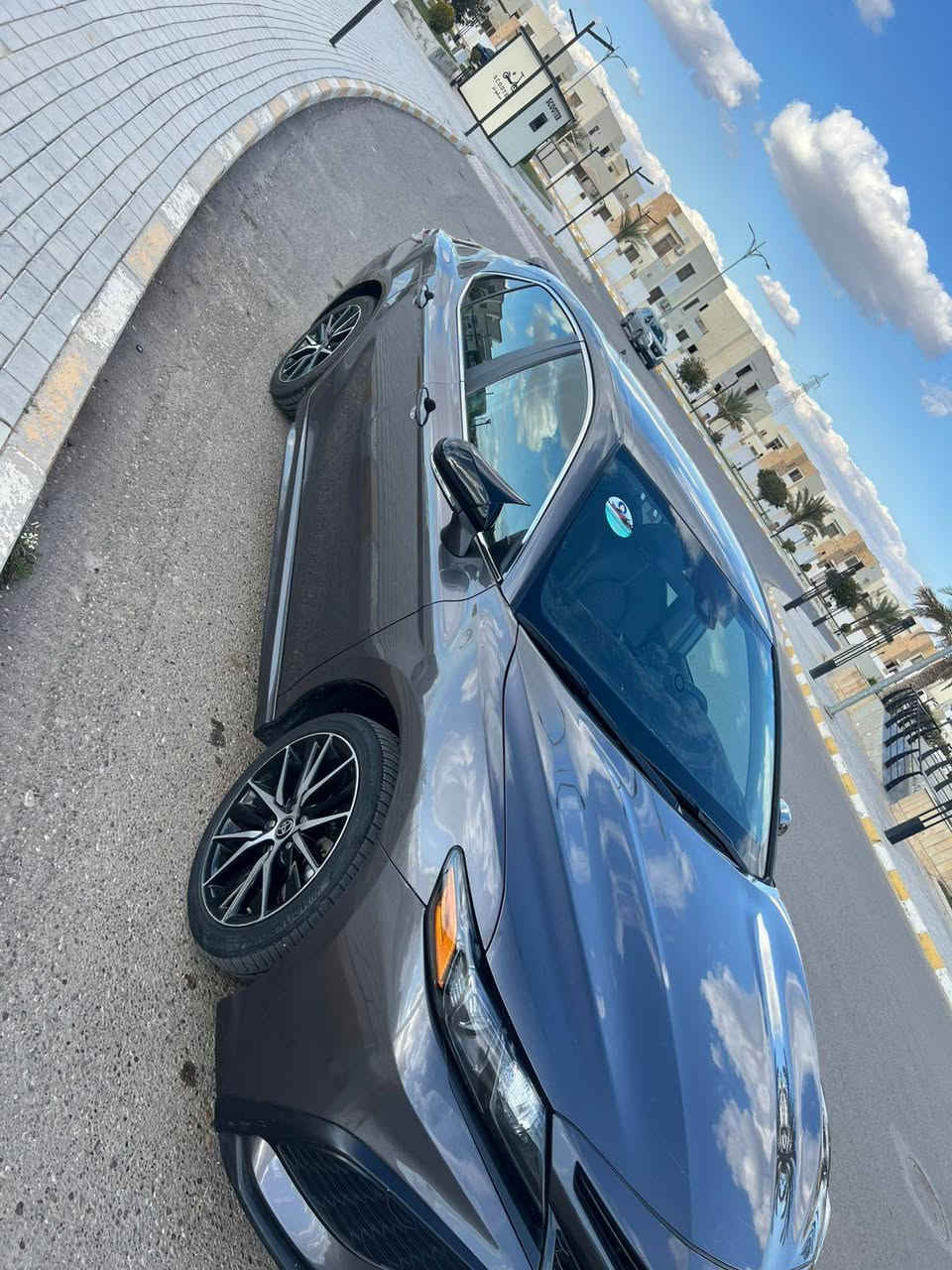 كامري se للبيع موديل 2023معروفه مواصفاتها سيارة جديدة بمعنا الكلمه احله من الصور ماشية 54 K الف
السيارة قطعتين تبديل بدون قطره صبغ بدون دواخل بدون لغد شرط.  القطعتين باب وجاملغ 
#محرك #كير #صدر #تبريد كلة عل فحص شرط سيارة بسمي تحويل ثاني يوم هزة وسنويا كلة جديد سيارة داخلة جديد للعراق مكان السيارة صلاح الدين تكريت 
سعر 196 بيها مجال قليل
هاتف: ***********
هاتف: ***********
(بدون مراوس بدون قسط نقد فقط)
