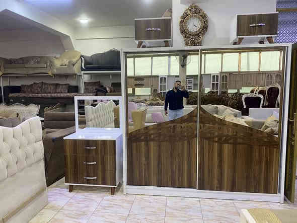 #عروض وتخفيضات قوية 💫✅
السعر (550) الف بسعر الجملة
🟤غرفه نوم تركيا اصلي نظيفة. جداً
⚪️عدد القطع 5 قطع

⚪️السعر550 الف

———
🏛️ بغداد -المحمودية 
حي البتول - العمارة صفرة
طابق الأول - الطابق الثاني
———
للأستفسار  :—
🔹***********
🔹***********
———
يوجد :—🚛 توصيل لكافة محافظات العراق بأسعار مناسبة
