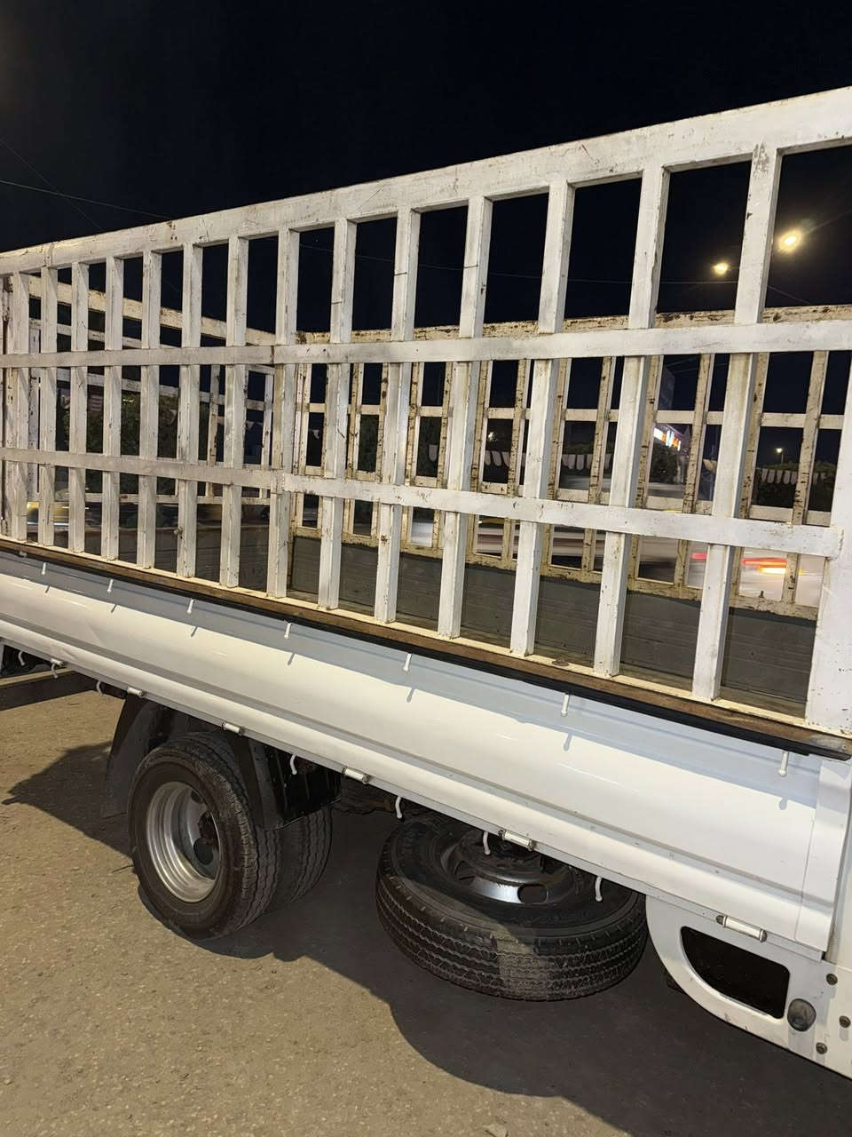 بيع مستعجل فحل 2019 رقم بابل انكليزي
مبدل قماره شعار بلشاصي وبلقماره مثبت بلسنويه 
سياره محرك مفتوح 4000 
السعر 117 وبي مجال
المكان حله :مجسر ثوره
***********
