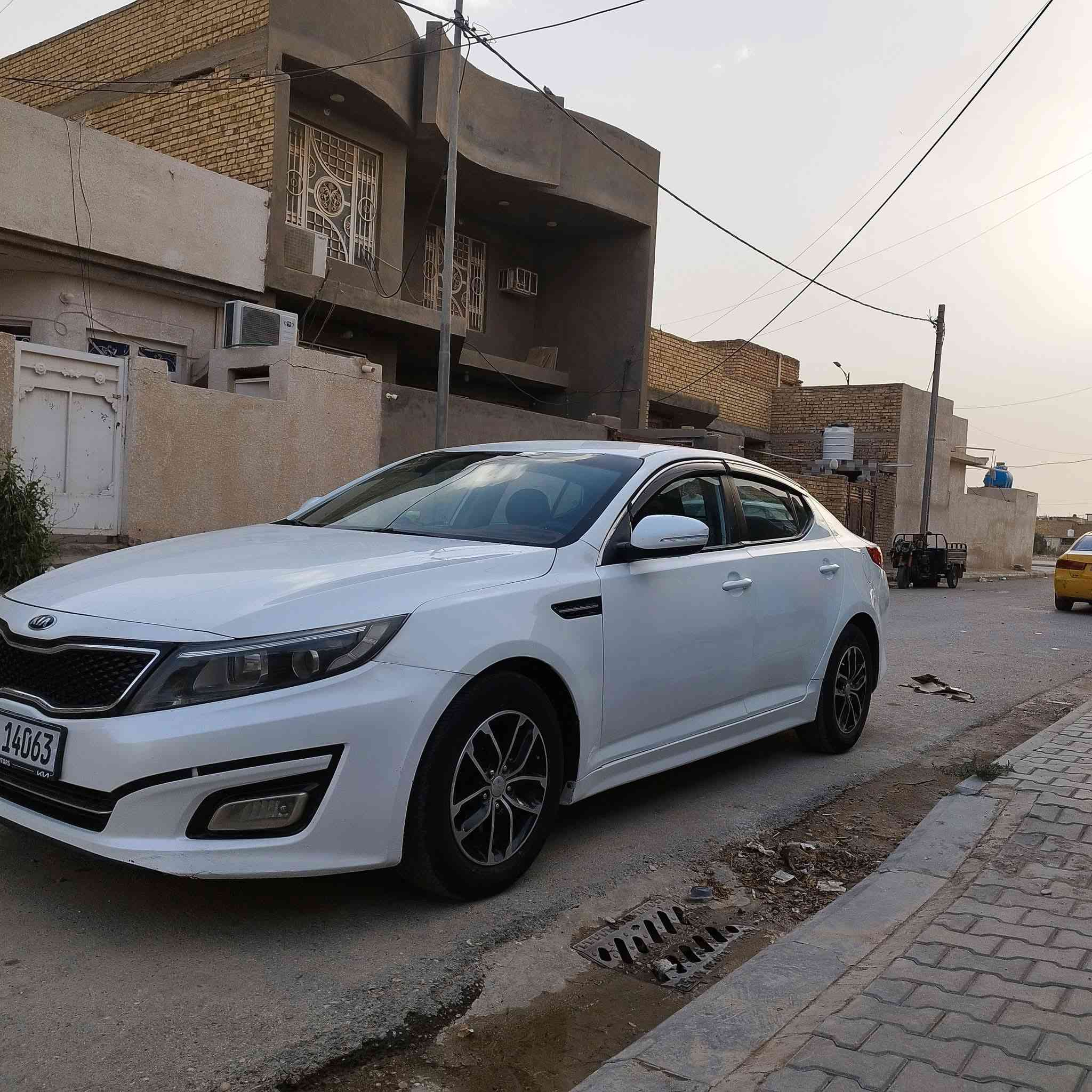 اوبتيما #خليجي كوري 2014 محرك2000 دوش  مامفتوح بيها صبغ نص بابين جهةالسأئق بدون دواخل طخات بسيطة باب السكن طخه دراجة مصلحه على البارد  فقط الباقي كفاله سياره  جاهزه من كلشي محرك كير كفاله تبريد ثلج تحكم ستيرن حساس خلفي  مري شفط رقم بغداد مشروع وطني  تحويل مباشر سياره كلش حلوه العنوآن مدينة الكوت
السعر 130
***********
