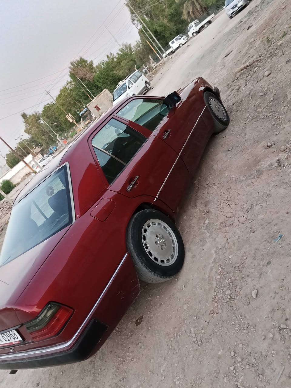 موديل 92كيرومحرك خراطيم 6سلندرجدد صدر امامي خلفي جدد كهربائيات كله شغله سنتر ريمونت التبريد شرط كلج الكمبريسر عاطل. فقط غرفته حلوه بسمنه مكانه نجف حيره ***********السعر 53
