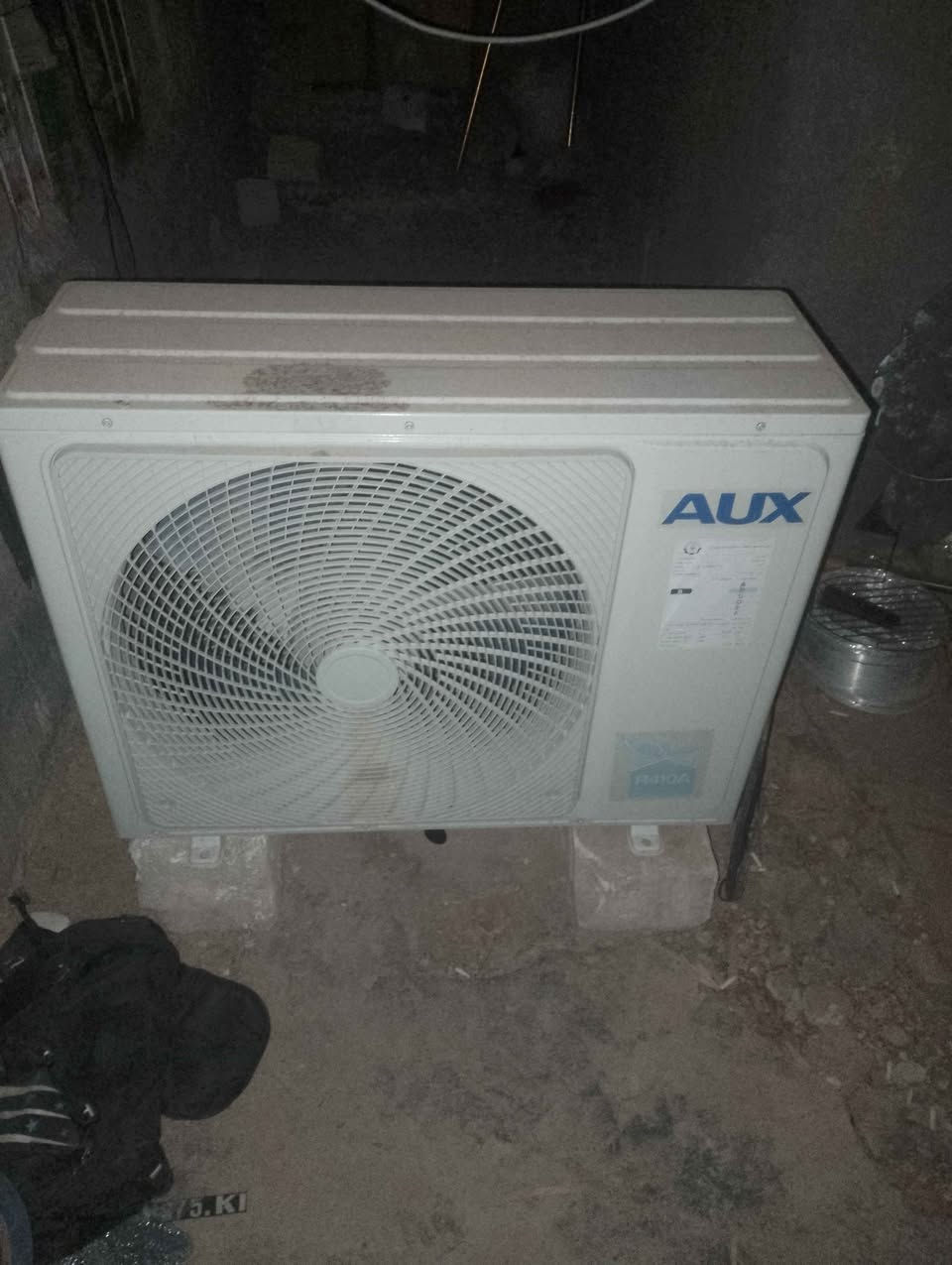 سلام عليكم سبالت AUX2طن ونص شغل نظيفه بي ناقص غاز قليلا بدون ليك سعره 550بي مجال بسيط Singapore


**إذا كنت صاحب هذا الإعلان وتريد حذفه لأي سبب، رجاءا أرسل رسالة إلى الدعم الفني**