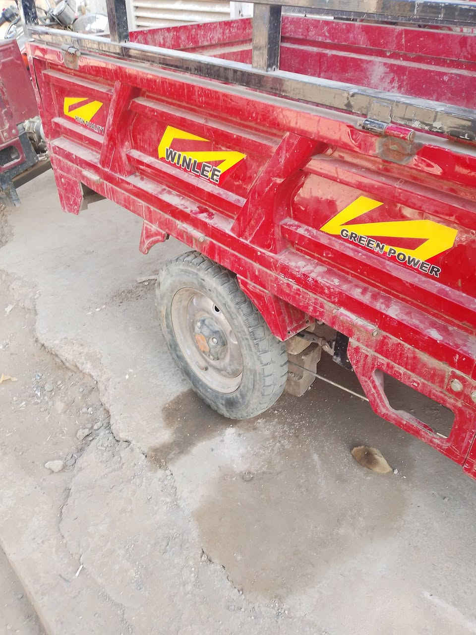 السلام عليكم ستوته لبيع كامله مديل 2024السعر 850وبي مجال المكان للدوره الرقم ***********
