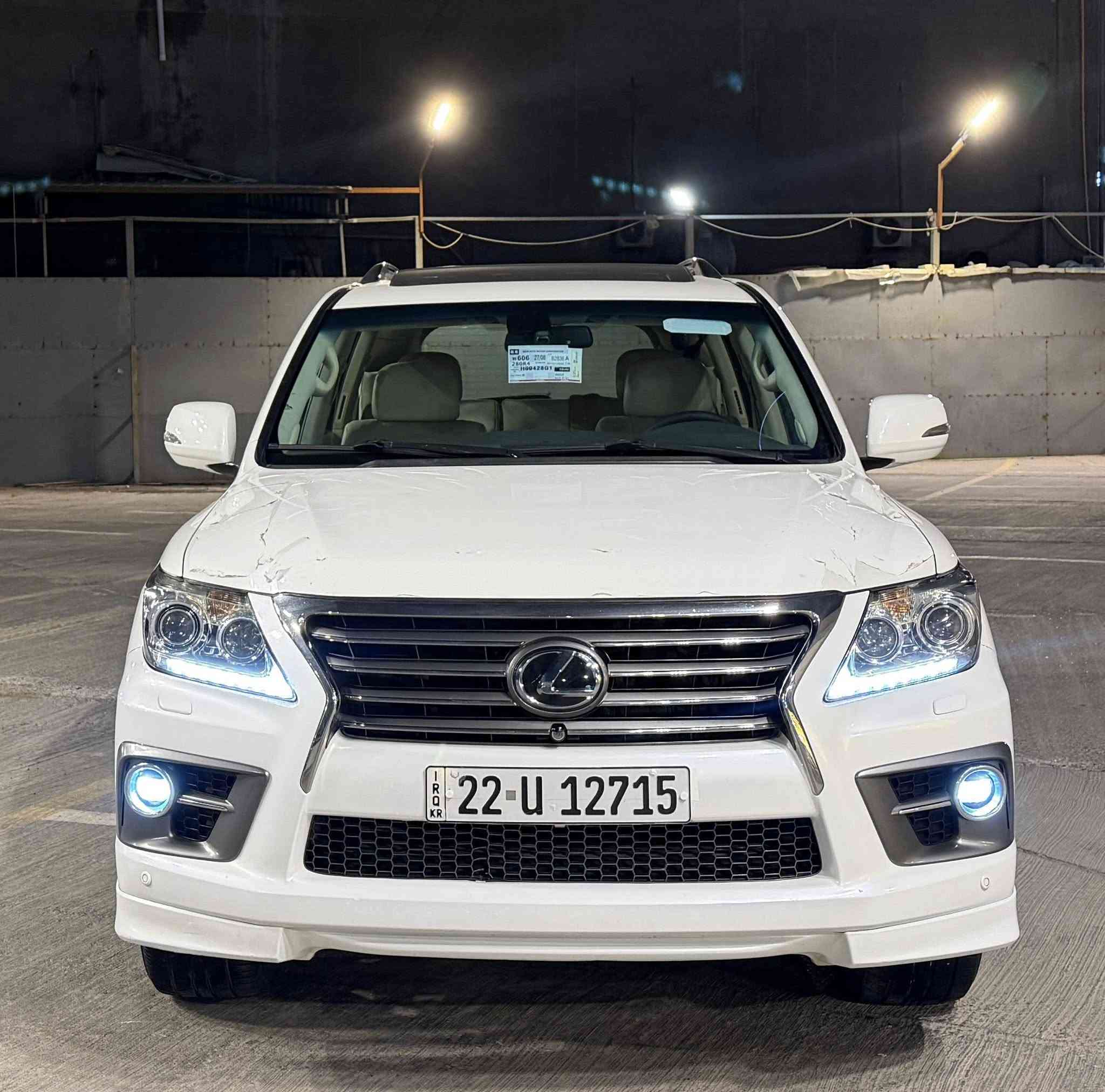 سلام عليكم
لكززLx 570🧿🎌🎌
سوبر سبورت  /2015 بريمي 
رقم اربيل تحويل مباشر رقم سنويه كله جديد
ماشيه 109 
 كل سيرفز ب شركه SAS ساز بيها ضمان  
سياره جديد  
 السياره كفاله عام عده مكان صغيره مسحوب بل جهاز 
اربع كامرات 
حساس خلفي امامي
كشن كهرباء خزن
كشن تدفأه تبريد 
محرك ٨ سلندر ٥٧٠٠ 
سلايد 
سماعات بالتكم والباب الخلفي 
شاشات خلفيه
تبريد منفصل 
ثلاجه 
جكات 
باب خلفي كهرباء 
كير محرك كهرباء كله بشرط الفحص مكفول 
السياره كلش نظيف وترايها كلش ناعم 
كفاله عام من كلشي كير محرك صدر 
مكاني بغداد قرب مطار
السعر 449$$ وبيها مجال كلش بصيط 
رقمي ***********
