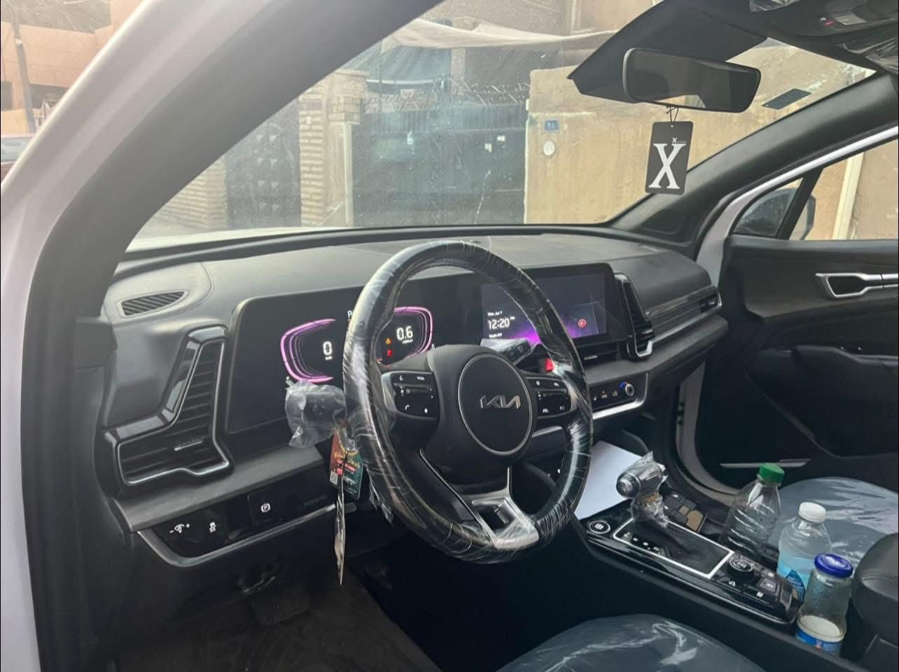 سبورتج وارد امريكي  موديل 2024 رقم بغداد اكس لاين فول ماعدا البنور روما صبغ 3 قطع 
 العداد 9000
جاهزة السيارة مكاني حي الجامعه 
الاستفسار ‭+964 775 223 9601‬
