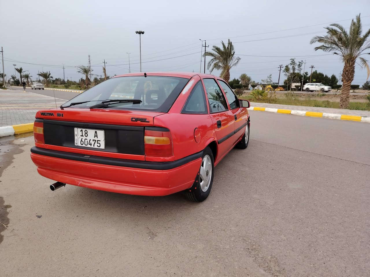 فكترا موديل ٩٤ سياره جديده مال جناي ستيشن رقم انكليزي استخدام شخص واحد تخم تاير حداديه جديده بأسمي تحويل ثاني يوم سنويه ل٢٦ السعر ٤٠ وبيه مجال قليل العنوان واسط للتواصل ***********
