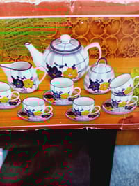 طقم أكواب • شاي • تواصل خاص