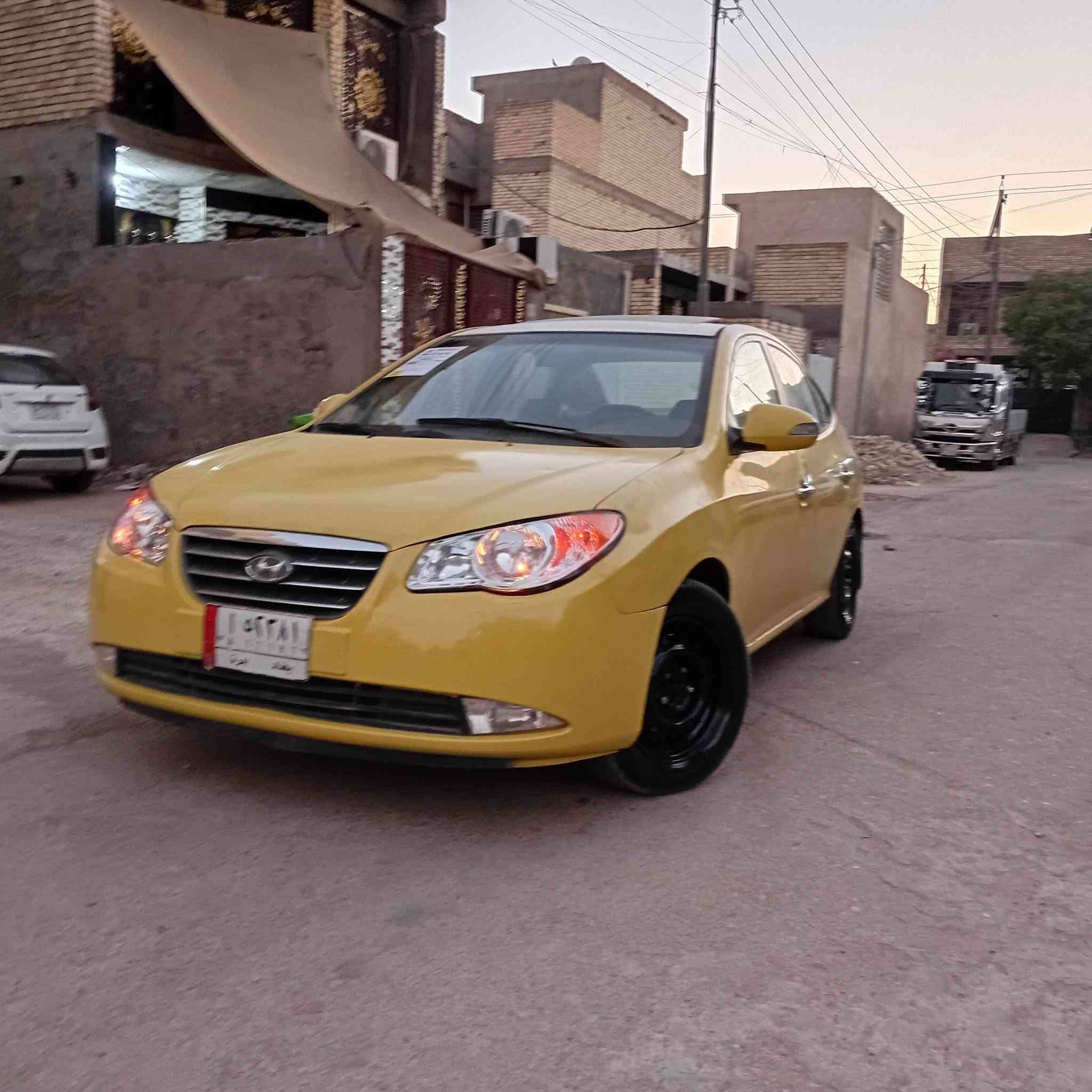 النترا موديل ٢٠١١ وارد أمريكي  بيهه طخات بصيطه ومعمره  مكينه ١٦٠٠ دكشن عالي  تبريد شغال رقم بغداد مشروع وطني  سياره مصفره من هيئة وغرامات فتحه سقف  سعر ٧٤ مكان سياره بغداد تحويل مباشر  ***********
