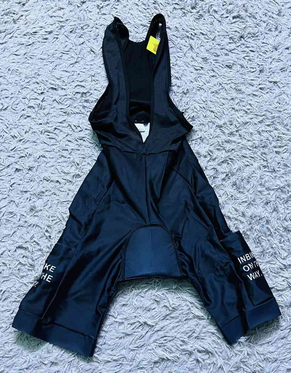 شورتات طبيه خاصه اهل الدراجات الهوائيه بايسكل قياسات sx/m/L القطعه ب4
@إشارة


**إذا كنت صاحب هذا الإعلان وتريد حذفه لأي سبب، رجاءا أرسل رسالة إلى الدعم الفني**