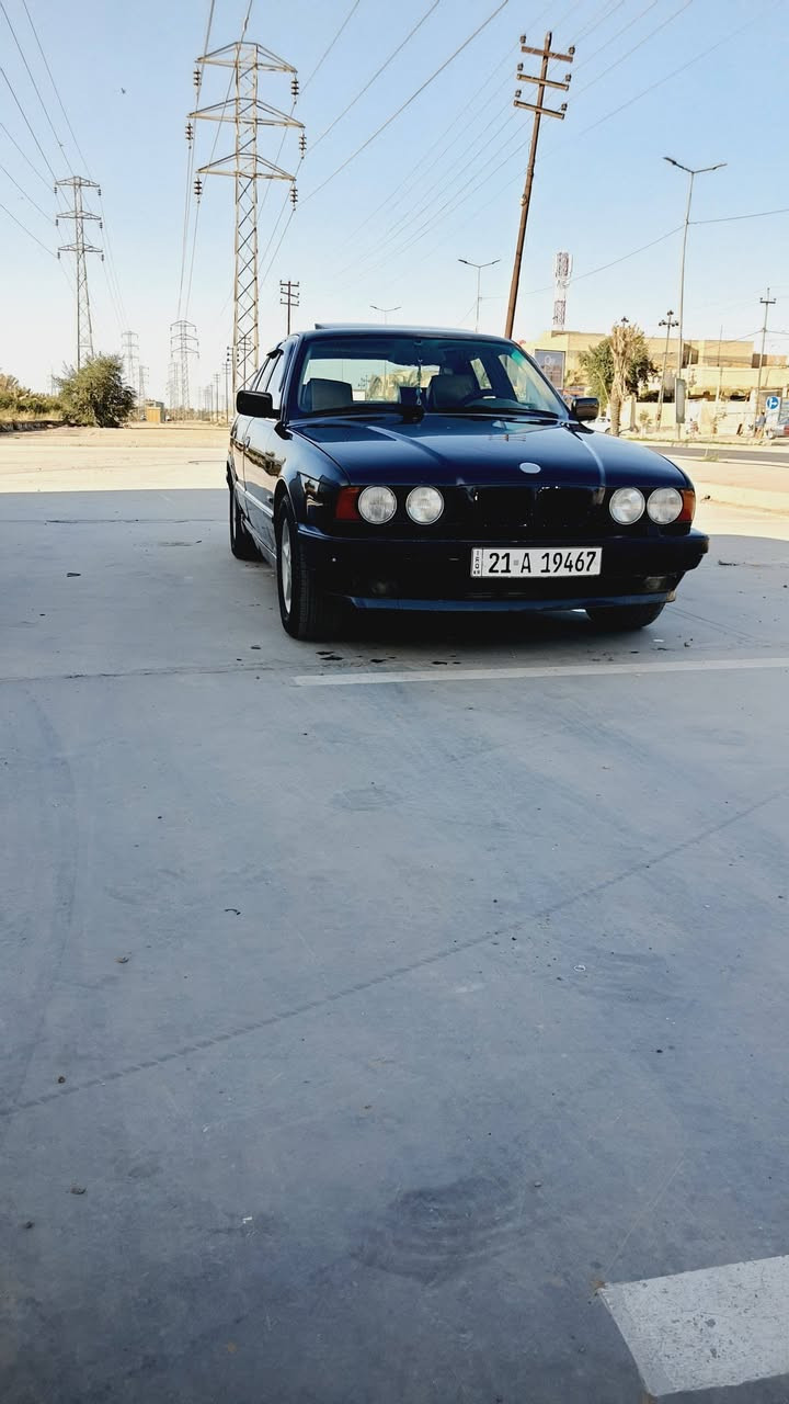 السلام عليكم
٥٢٥ مسكر م ٩٢ اصل وفصل مكفوله لا ضربه ولا خياس سياره عمرته حتى اجنيها بس صار عندي ضرف كولشي بدلت بيها ودرجا اولى مال جنيان الله شاهد 

حداديه كوله جديده من الطول للطول كوله اس اف والبوش مايله لو فيبي حتى شيال كاردن ودجة اكسل كلفتني مليون دينار بس حداديه 

دينمو جديد ١٤٠ امبير باتري جديد لايت وارد امريكي نهار سعرهن ٢٥٠ الف تخم تاير جديد قبل أيام ويل حاويه اصلي 
راديتر جديد ٣ سراوات سلف جديد ولف حماوه جديد هواي شغلات حتى ما اذكرهن 
شاشه قلاب كشنات جلد ولا زلغ بيهن كولشي بيها شغال ومكفوله مكينته بيه ضعف والتبريد جان يشتغل الصيف كوله بس هسه لكيت الغاز طاير سعره ٦٨ وبيها مجال قليل مكاني بالكوفه


**إذا كنت صاحب هذا الإعلان وتريد حذفه لأي سبب، رجاءا أرسل رسالة إلى الدعم الفني**