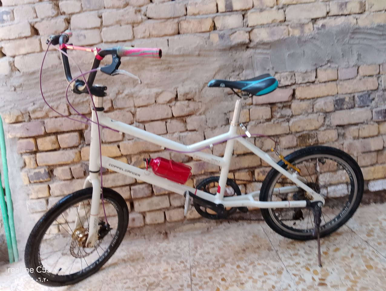 عدنه هاذه البايسكل نريده مراوس بناتي


**إذا كنت صاحب هذا الإعلان وتريد حذفه لأي سبب، رجاءا أرسل رسالة إلى الدعم الفني**