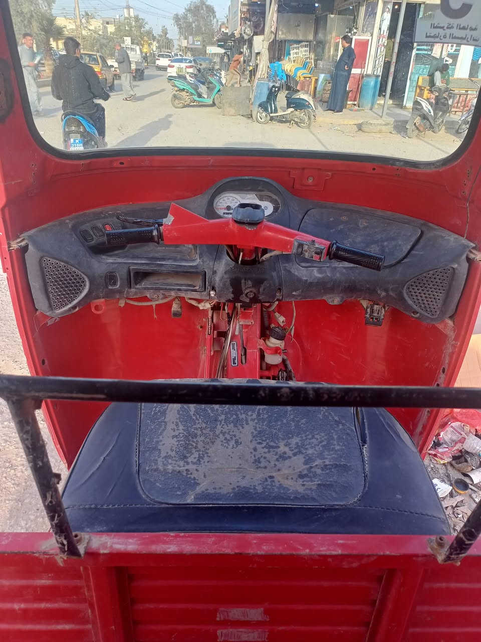 السلام عليكم تكتك البياجو للبيع اوراق اصوليه موديل 19 نضيفه نكره سلف ***********
كلش شغال كهربائية
