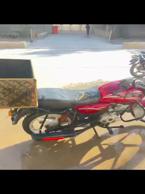 سلام عليكم بوكسر للبيع موديل
2017

مرقم عنوان ديالى 

***********
