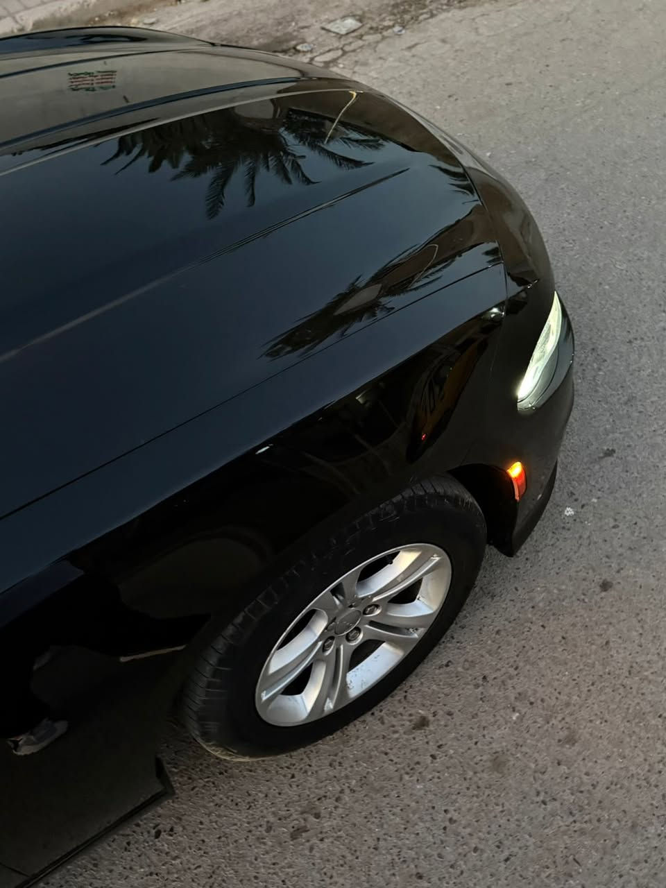 السلام عليكم للبيع جارجر 6 سلندر فول فول مواصفات 1/1 السيارة  حادثها نص جاملغ امامي بسيط جداً بدون لغد بدون شاصي بدون ايرباك موديل 2020 
عارضها 228 وبيها مجال بسيط 
للاستفسار ***********
